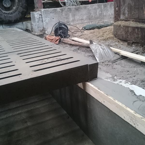 Betonwerken. Van bekistingen tot afwerken van beton.  | W. Dijkshoorn